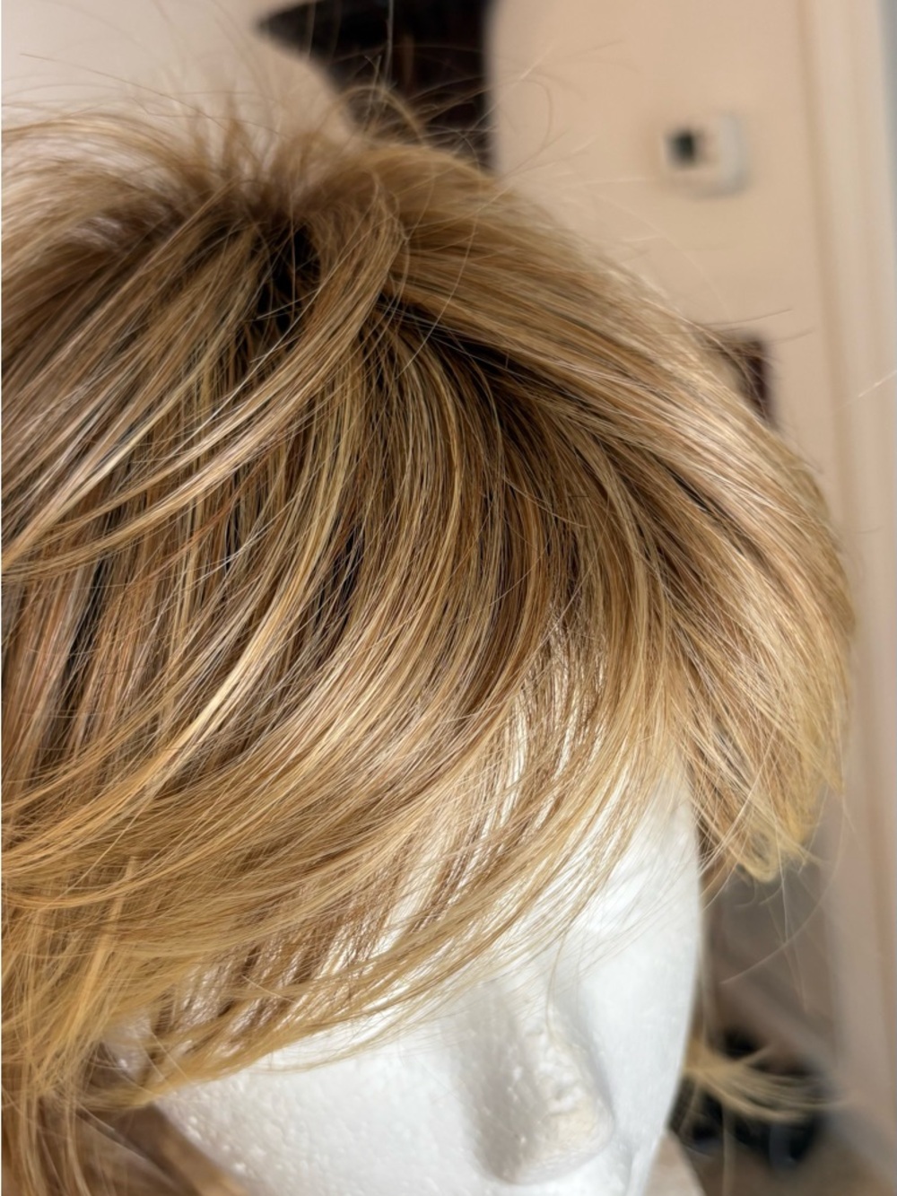 PAULA YOUNG Jamie Lynn Sun Kissed Blonde Rooted HF Synthetic Wig! NEW! - Picture 8 of 15